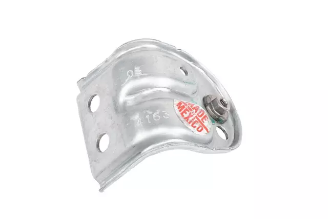 96936164 - Body: Upper Tie Bar Center Bracket for Buick: Encore | Chevrolet: Trax Image