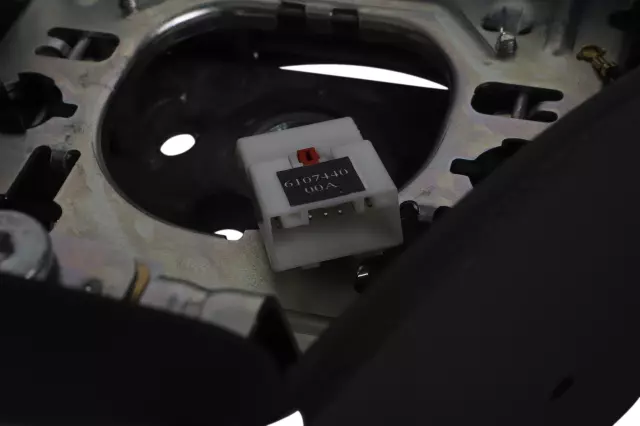 Jet Black Steering Wheel - GM (22838978)