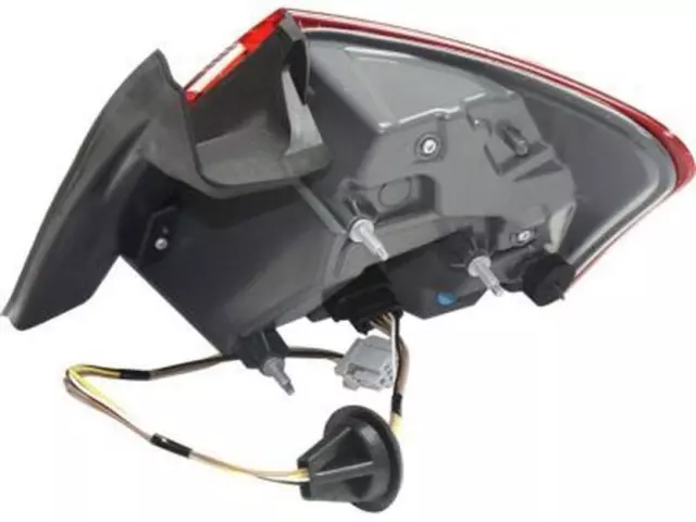 Tail Lamp Assembly - Ford (DG1Z-13405-AA)