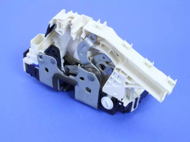 Rear Door Latch, Left - Mopar (4589917AE)