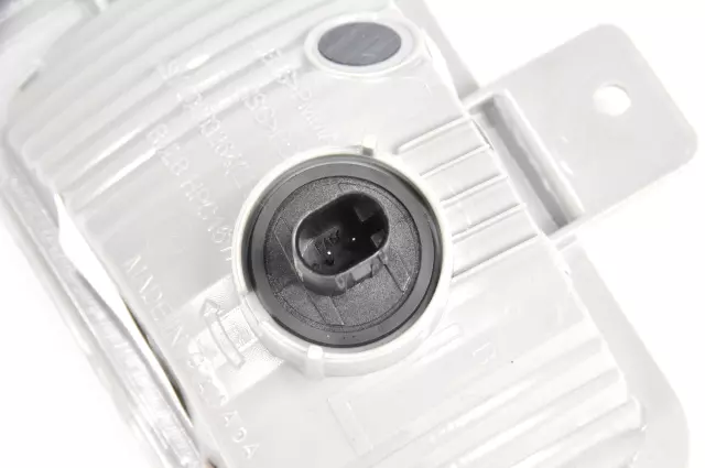 Driver Side Back-Up Lamp - GM (92243668)