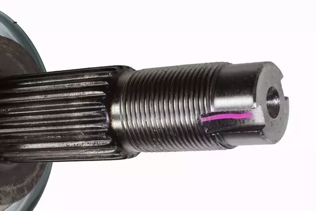 Front Passenger Side Axle Half-Shaft - GM (94522003)