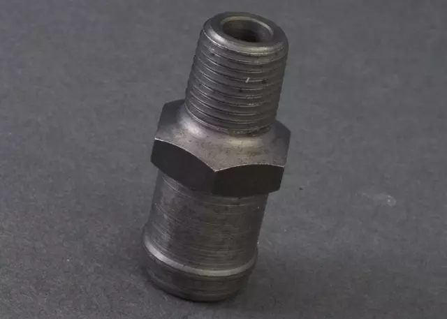 11810AA000 - : PCV Valve for Subaru: Brat, DL, Forester, GL, GL-10, Impreza, Justy, Legacy, Loyale, Outback, RX, Standard, SVX, XT Image