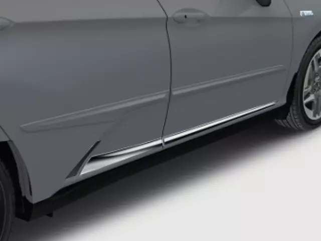 8P05TRT151 - Exterior: Body Side Molding for Honda: Clarity Image