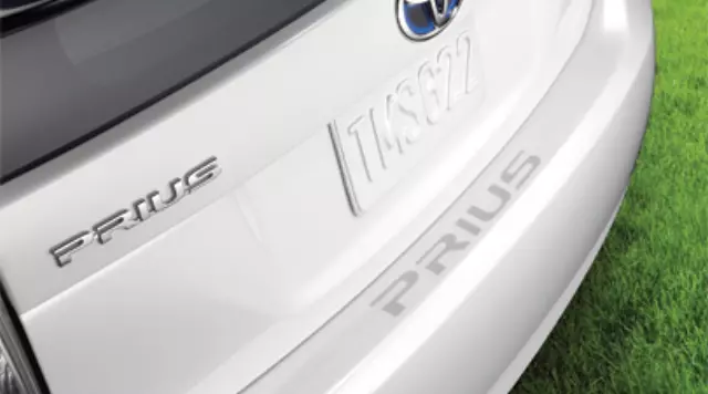 PT74747100 - Exterior: Rear Bumper Applique for Toyota: Prius Image