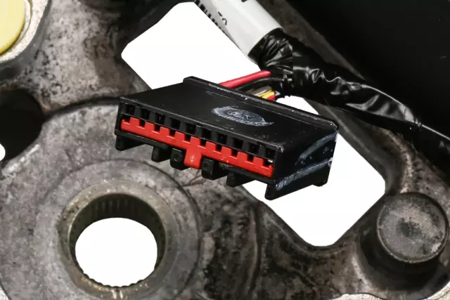 Black Steering Wheel Assembly - GM (84483772)