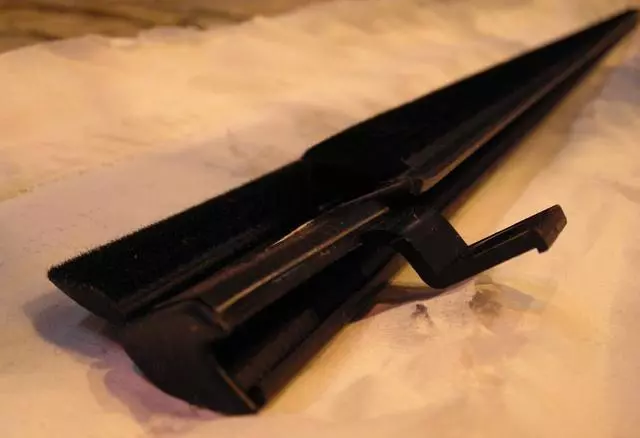 Belt Molding - Toyota (7572006060)