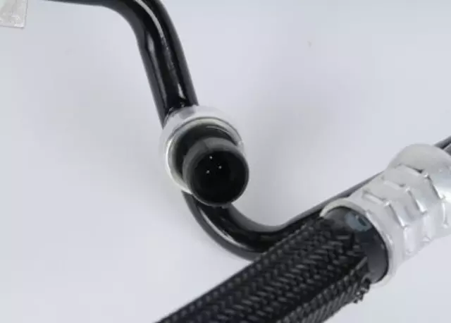 Acdelco™ A/C Refrigerant Discharge Hose - GM (1533886)