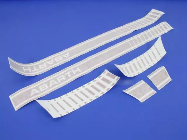 Body Side Decal - Mopar (68148284AA)