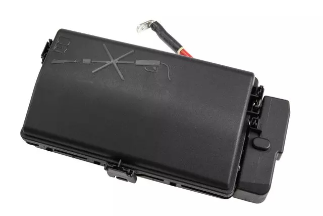 Front Compartment Fuse Block - GM (23424337)