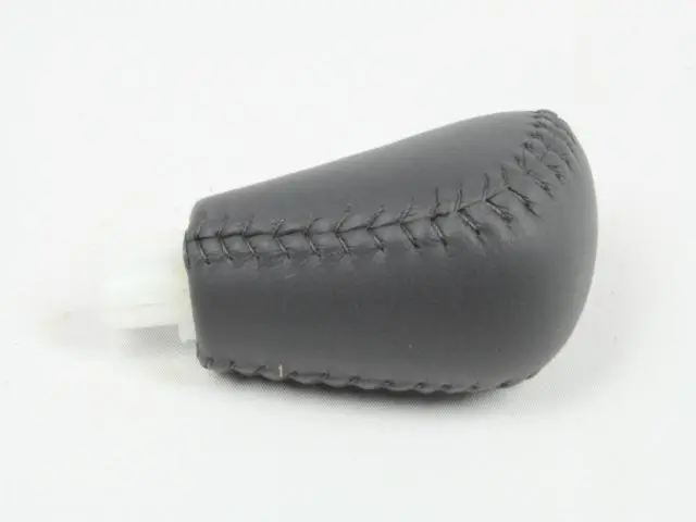 4578692AA - 42RLE; 4-Speed; Automatic Transmission: Gearshift Knob for Chrysler: 300, Pacifica | Dodge: Challenger, Charger, Magnum Image