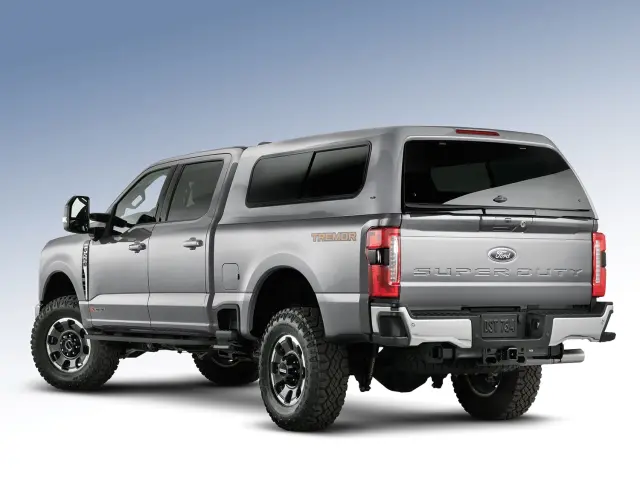 VPC3Z99501A42BD - Exterior: Iconic Silver Sport Bed Cap For 8.0 Bed for Ford: E-350 Super Duty, E-450 Super Duty, F-250 Super Duty, F-350 Super Duty, F-450 Super Duty, F-550 Super Duty Image