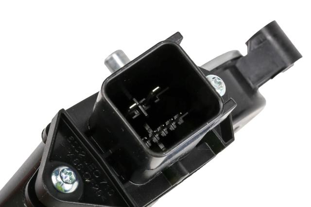 Front Driver Side Window Regulator - ACDelco (84117330)