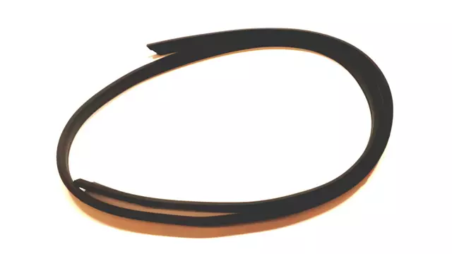 63232FG000 - Body: Dam for Subaru Image