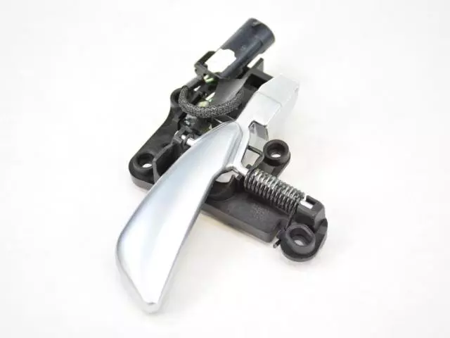 Handle, Inside - Mopar (05043035AA)