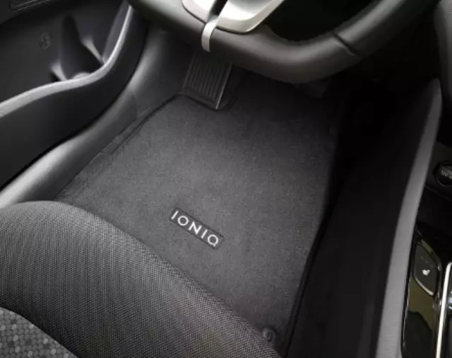 G7F14AU001 - Interior: Carpeted Floor Mats for Hyundai: Ioniq Image