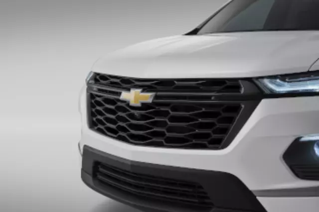 86817867 - : Grille - Black Ice Chrome for Chevrolet: Traverse Image