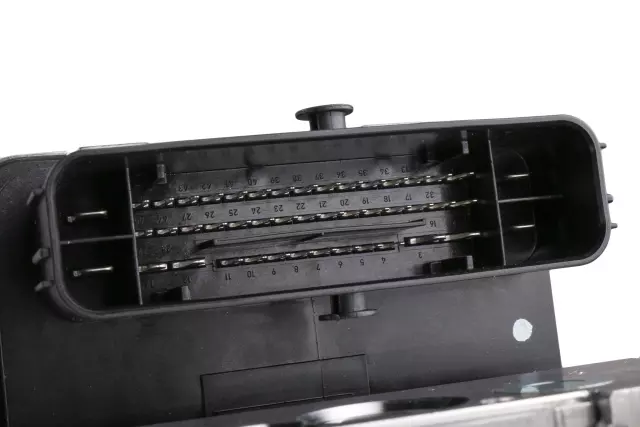 Electronic Brake Control Module with Brake Pressure Modulator Valve - GM (84646860)