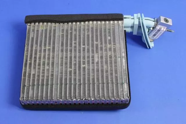 Evaporator - Mopar (68004028AC)