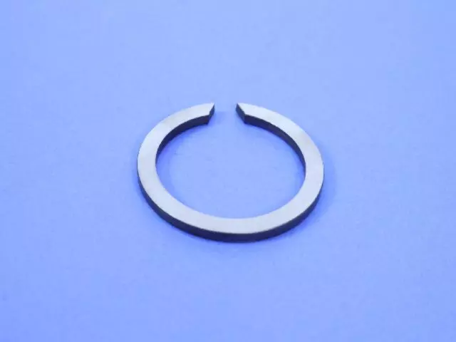 4897982AA - NV233; Transfer Case: Snap Ring for Mopar Image