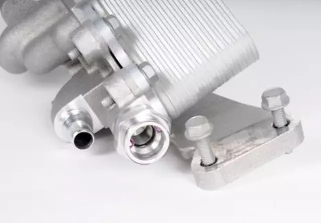 Auxiliary Engine Oil Cooler - GM (12605352)