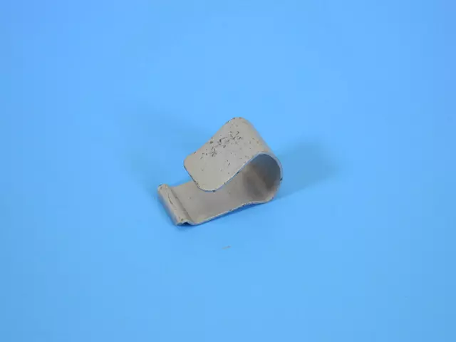 Radiator Clip - Mopar (05104122AA)