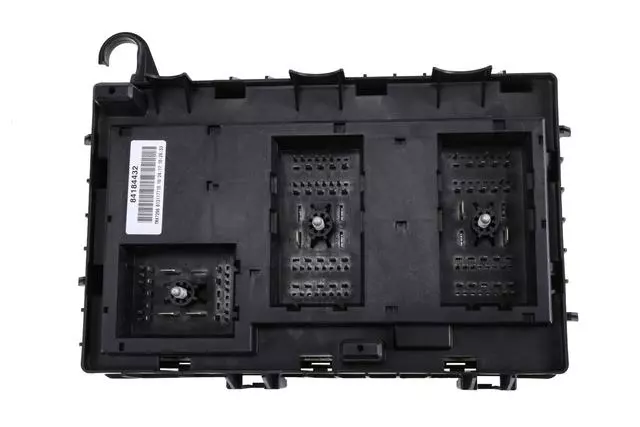 84184432 - : Engine Wiring Harness Junction Block for GM Image