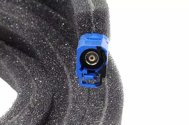 Electronic GPS Navigation Antenna - ACDelco (22921479)