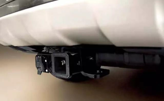 1643102795 - : Trailer Hitch for Mercedes-Benz Image