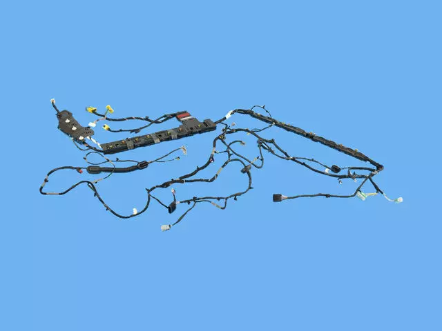Body Right Wiring - Mopar (68285918AG)