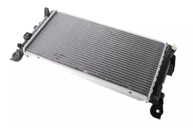 Center Radiator - GM (84608771)