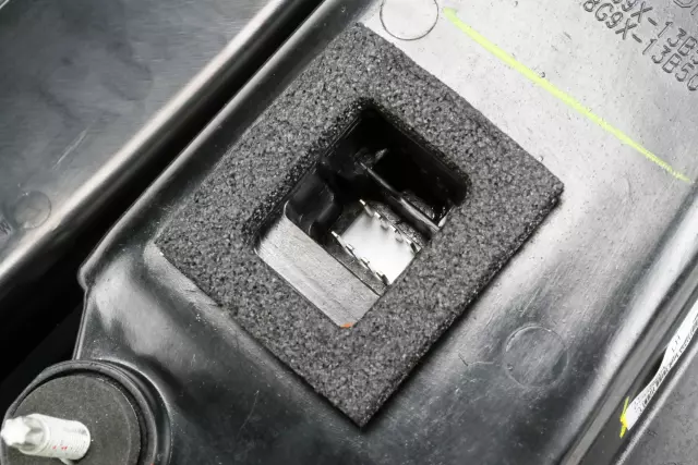 22806053 - : Driver Side Tail Lamp for Cadillac: CTS Image