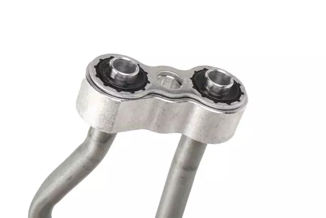 Engine Oil Cooler Hose Kit with Seal, Clips, Cap, and Connector - GM (15194577)