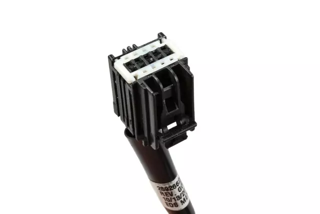 Black Driver Side Door Mirror Housing - GM (20953697)