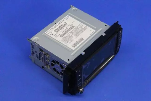 AM/FM/DVD/HDD/mp3/Rear Camera Radio - Mopar (5091308AE)