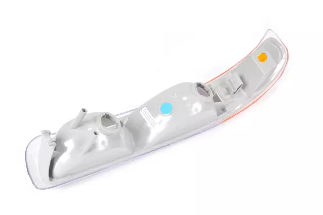 15199559 - : Passenger Side Daytime Running, Parking, and Turn Signal Lamp Assembly for Chevrolet: Silverado 1500, Silverado 1500 HD, Silverado 2500, Silverado 2500 HD, Silverado 3500, Suburban 1500, Suburban 2500, Tahoe Image