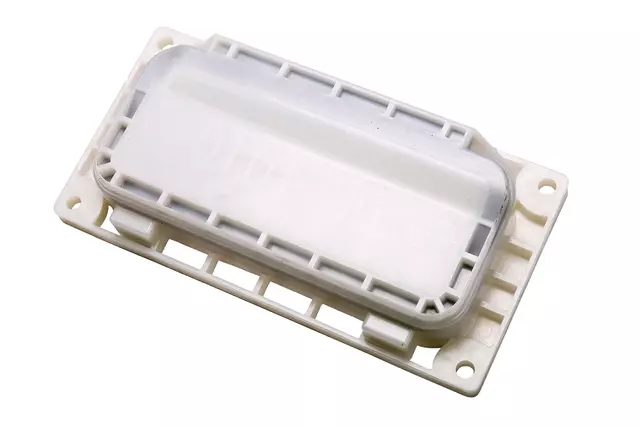 98057647 - : F Cover for GM Image