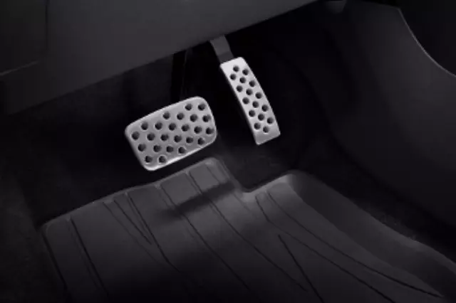 42743454 - : Pedal Cover, Sport, Automatic Transmission for GM Image