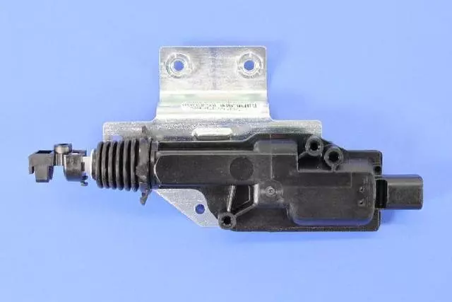 Door Lock Motor, Right - Mopar (5067504AE)