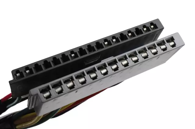 Turn Signal, Headlight Dimmer, Windshield Wiper and Washer Switch with Lever - GM (26073716)