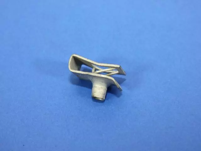 U Type Clip - Mopar (68051431AA)