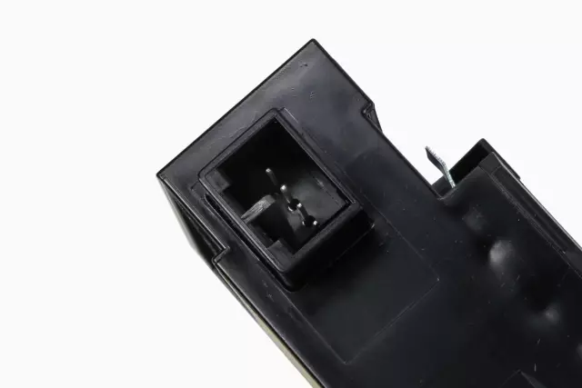 Remote Control Door Lock Receiver - GM (20803737)