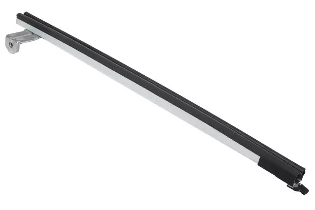 19316858 - : Passenger Side Front Door Window Outer Sealing Strip for Chevrolet: City Express Image