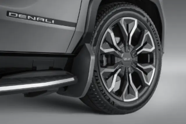 85587487 - : Front Splash Guards Molded - Black for GMC: Sierra EV Image