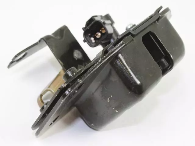 Lift-Gate Latch, Right - Mopar (5086390AA)