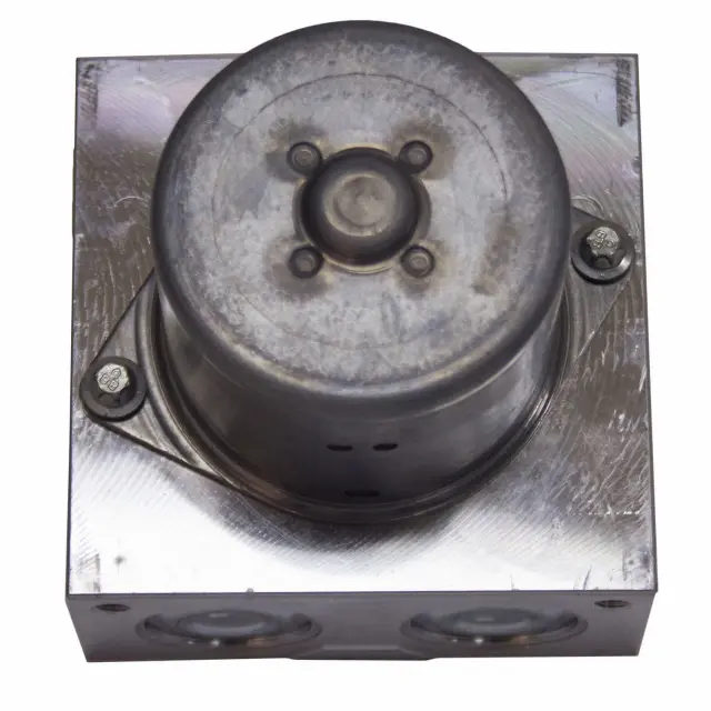 9C2Z2C215B - : ABS Control Unit for Ford: E-150, E-250, E-350 Super Duty, E-450 Super Duty Image