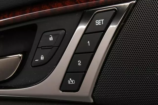 Jet Black Front Driver Side Door Trim - GM (23298922)