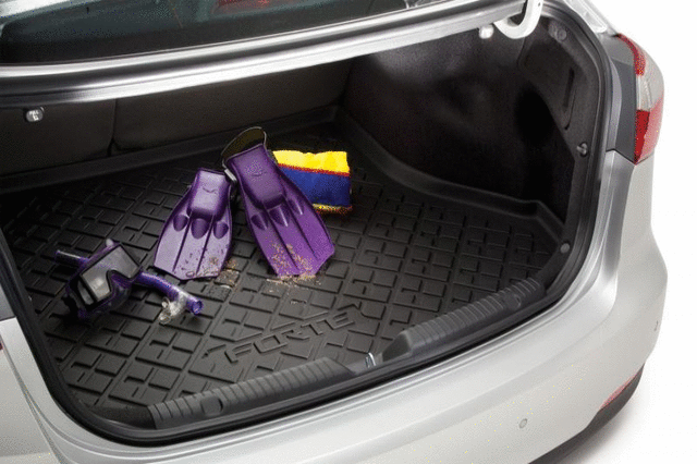 A7012ADU50 - : Cargo Tray - Waterproof for Kia: Forte5 Image