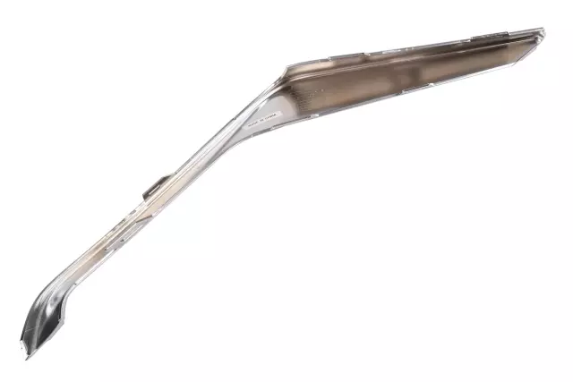 Front Passenger Side Outer Grille Opening Bezel - GM (84636642)