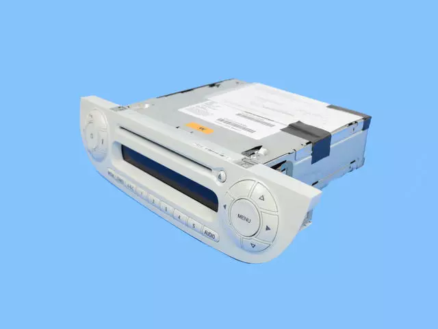 Multi Media Radio - Mopar (1RZ26LW9AI)